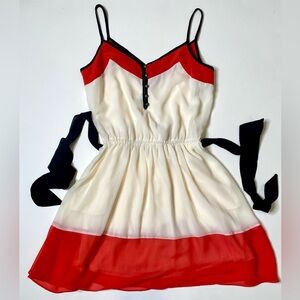 Double zero Elegant Red and White Dress size small women’s double zero